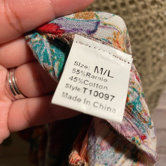 Boho knit top with fringe NWOT - Picture 8 of 12